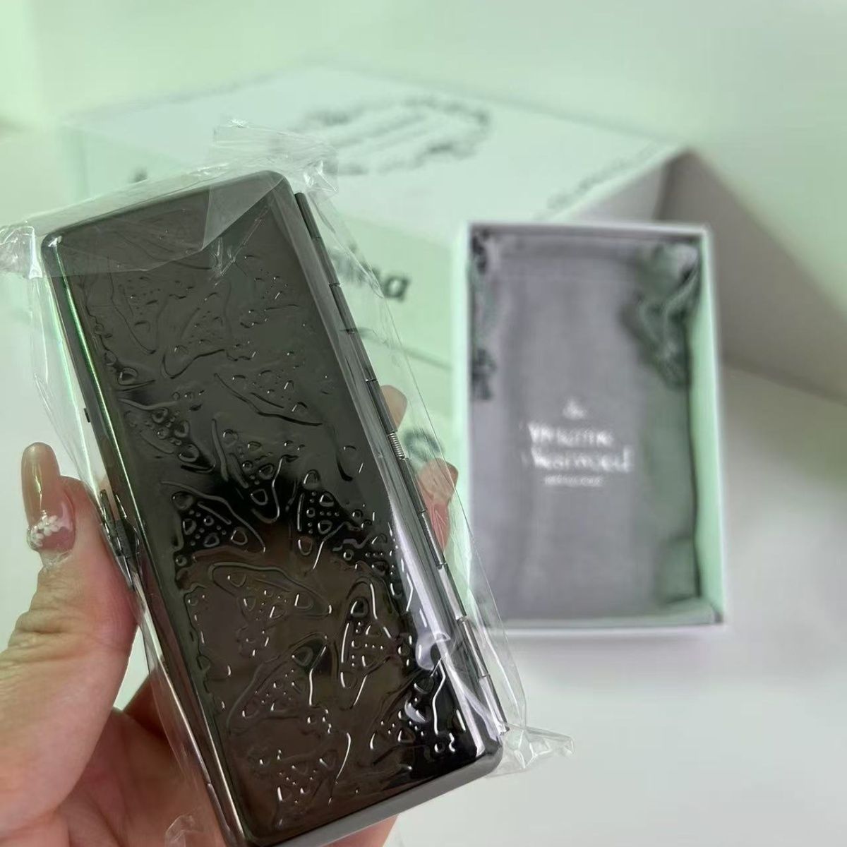 Vivienne Westwood Metal cigarette box