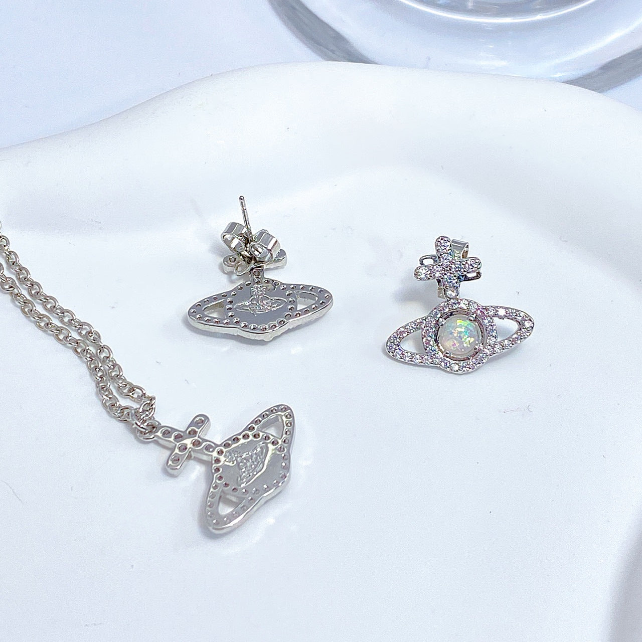 Vivienne Westwood orb Full Diamond Opal Stone Ear Studs Necklace