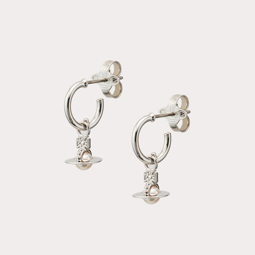 Vivienne Westwood LAYLA Small Pearl Ear Ring
