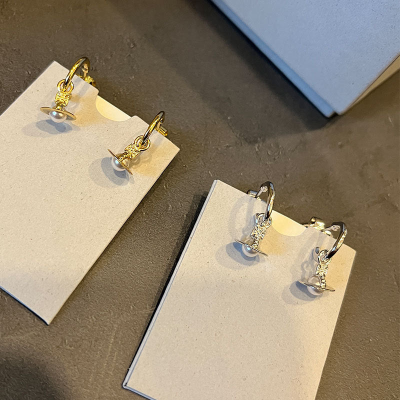 Vivienne Westwood LAYLA Small Pearl Ear Ring