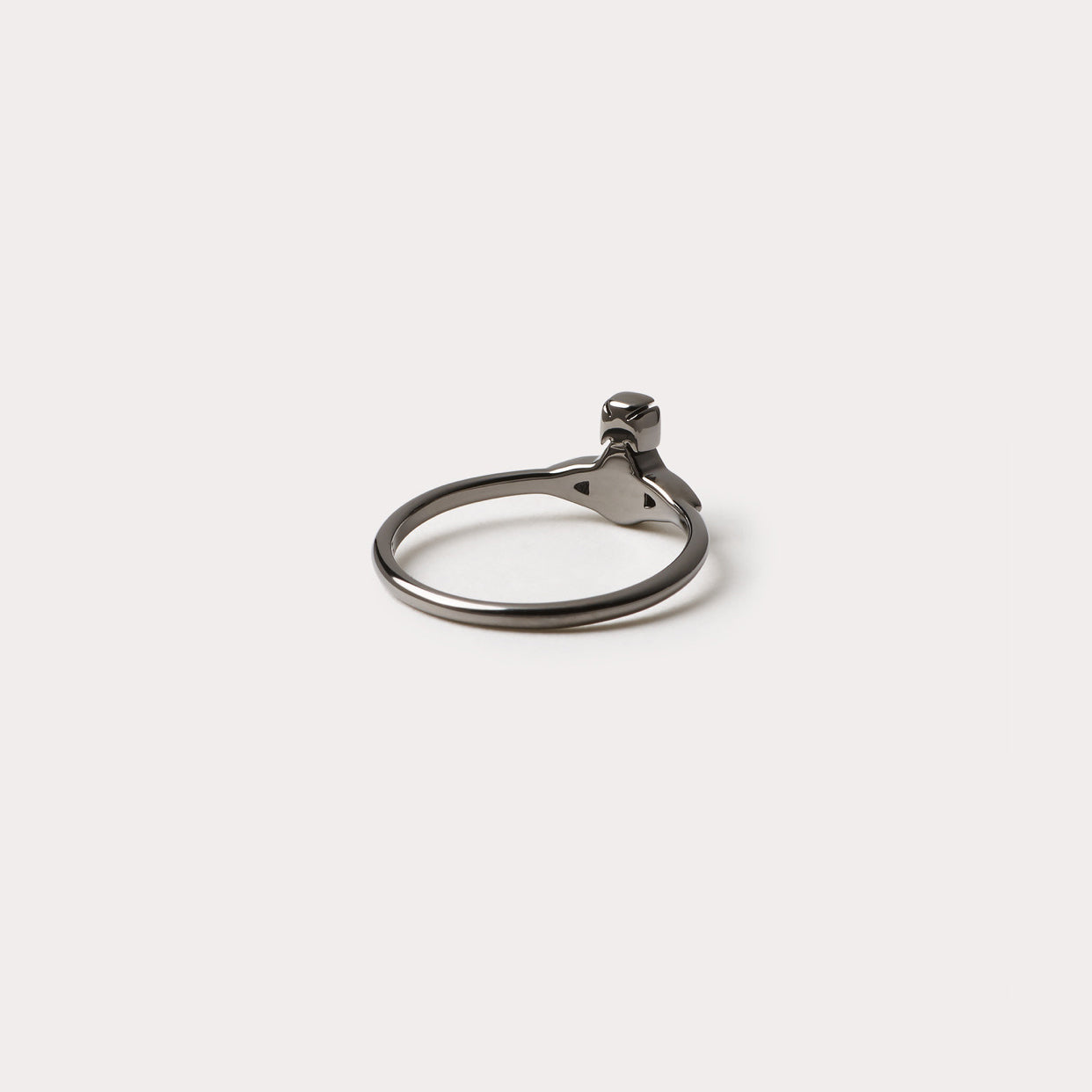 Vivienne Westwood OSLO embossed diamond-free Saturn ring