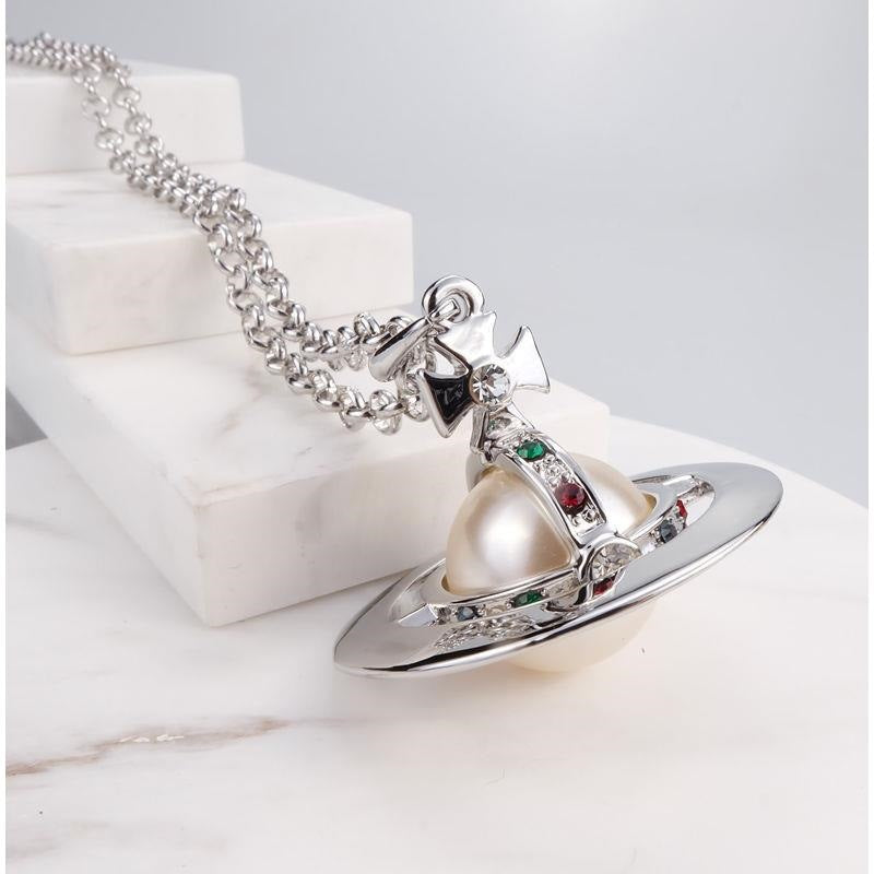 Vivienne Westwood large 20mm three-dimensional pendant sweater necklace European and American