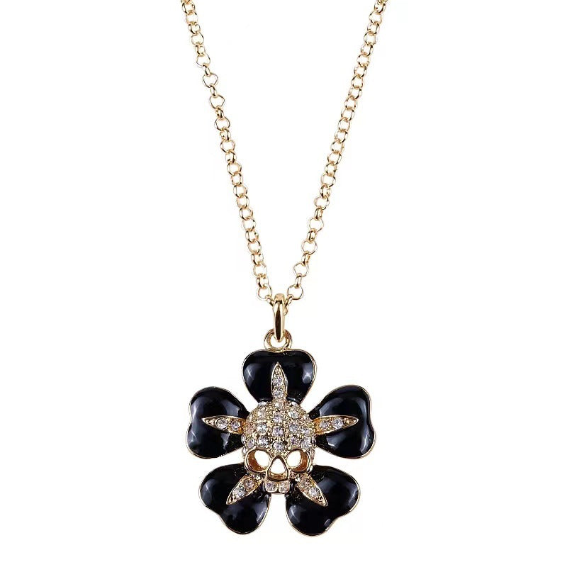 Vivienne Westwood five petal flower paint skull necklace European and American Instagram mesh Red fashion