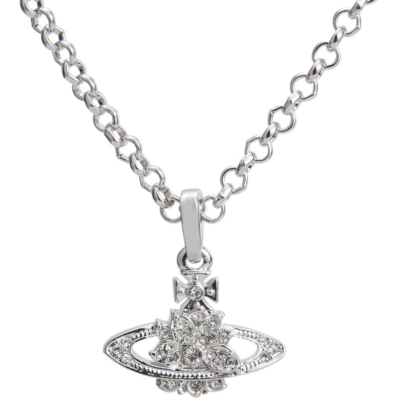 Vivienne Westwood Wildflower Series necklace pendant personalized graceful and wild