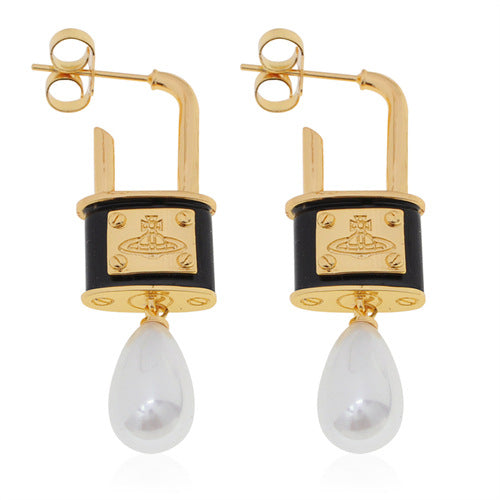 Vivienne Westwood Pearl lock Head series earrings exquisite luxury