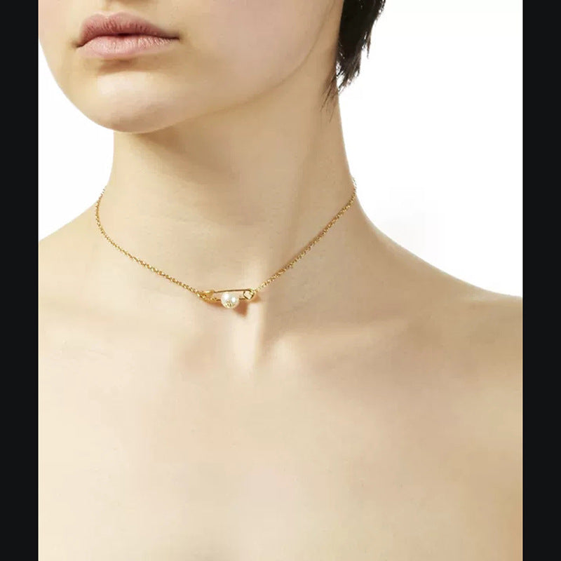 Vivienne Westwood pin pearl pendant necklace minority simple