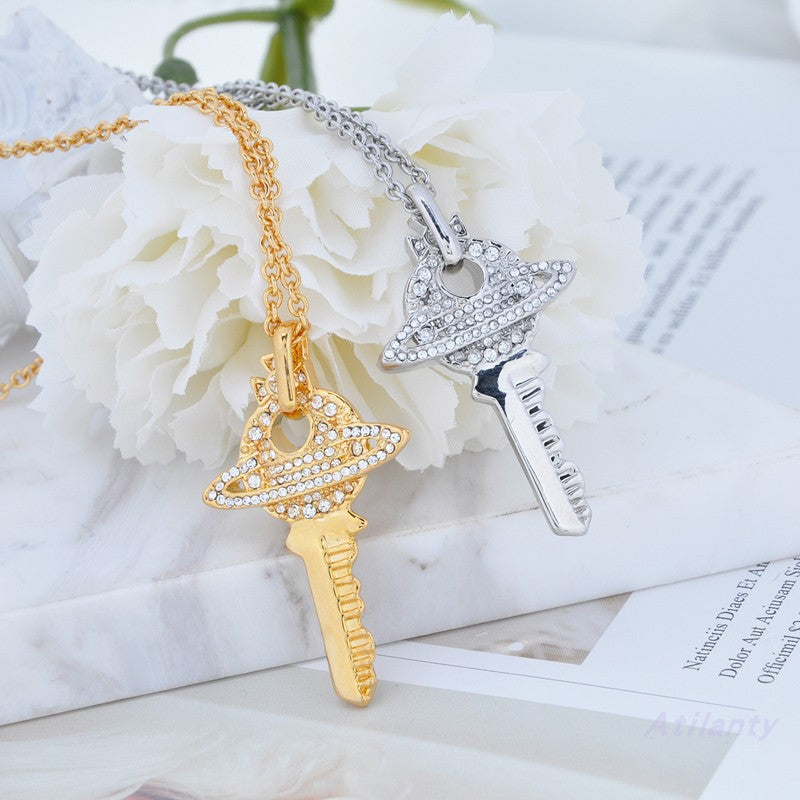 Vivienne Westwood key necklace pendant personality European and American punk all-match