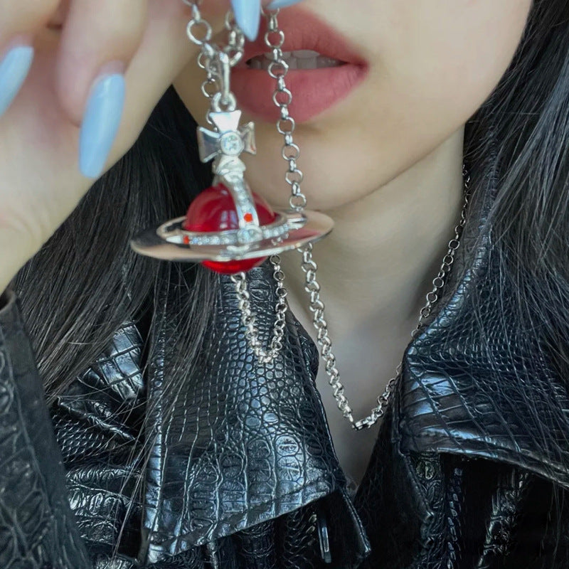 Vivienne Westwood large 20mm three-dimensional pendant sweater necklace European and American