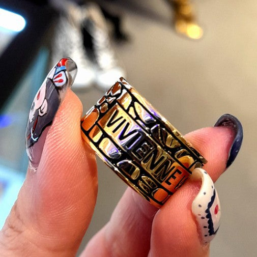 Vivienne Westwood spring and summer pattern ring punk European and American style