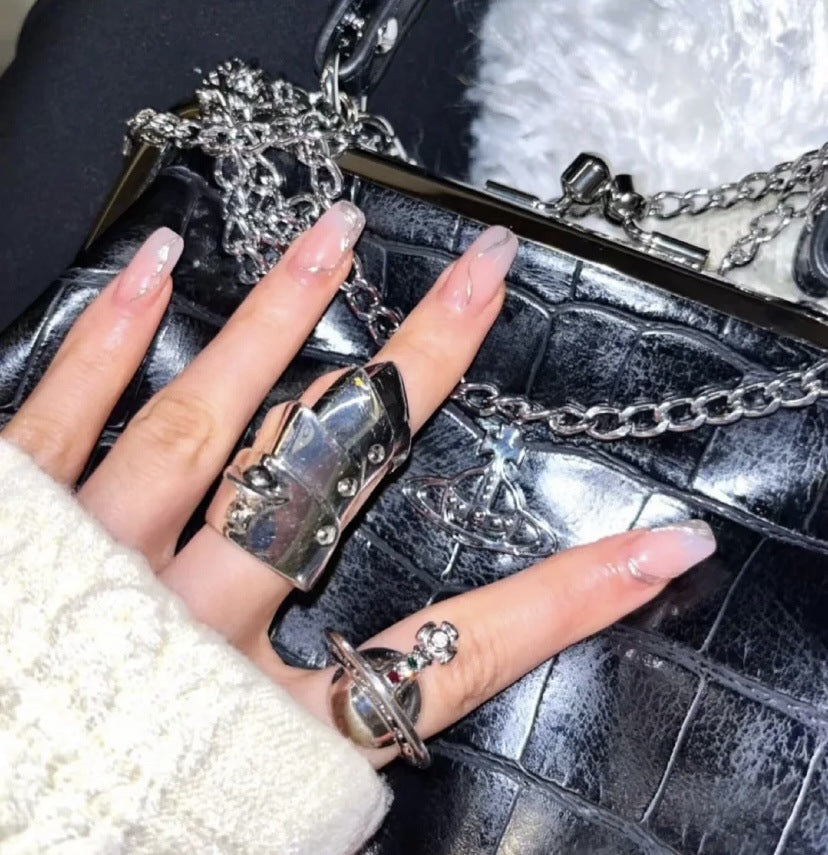 Vivienne Westwood punk four-section armor ring personality European and American