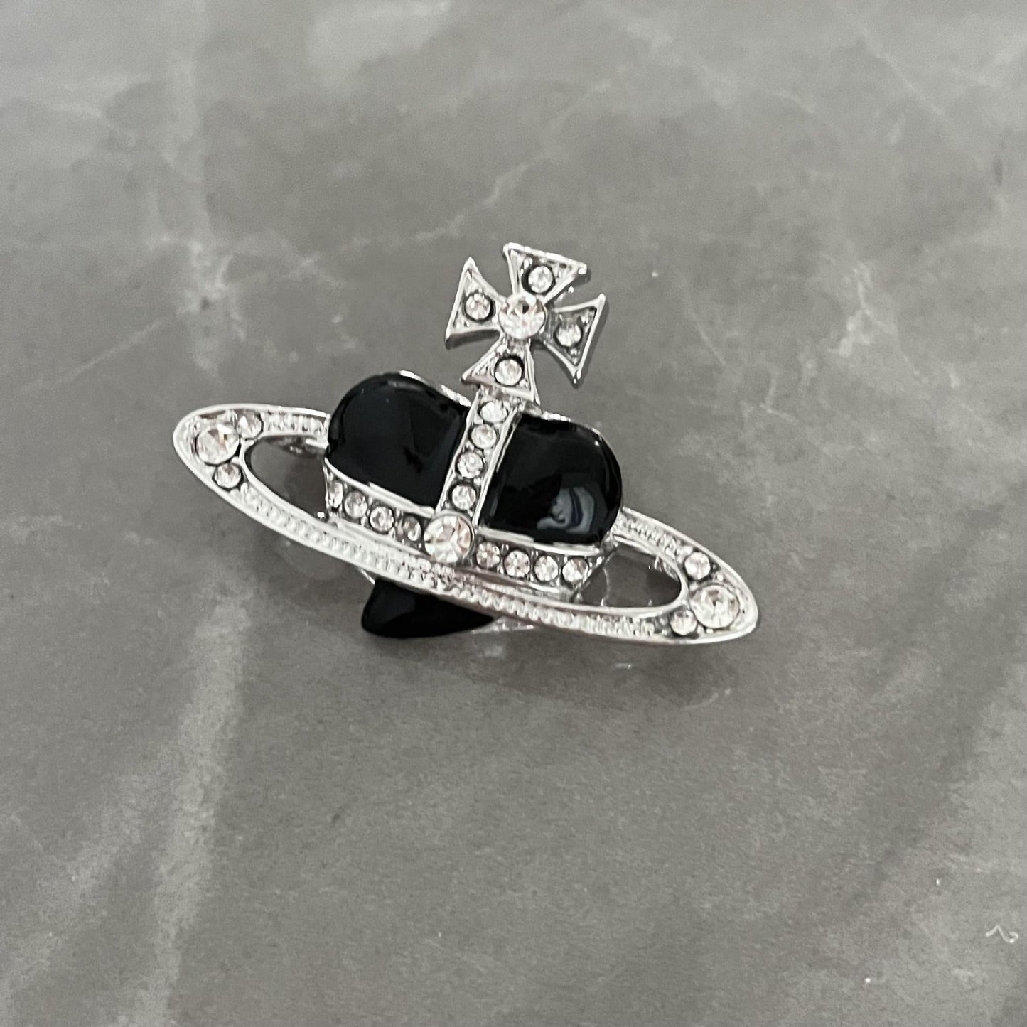 2022 New Planet Diamond enamel advanced brooch autumn and winter personalized suit clothing accessories fashion