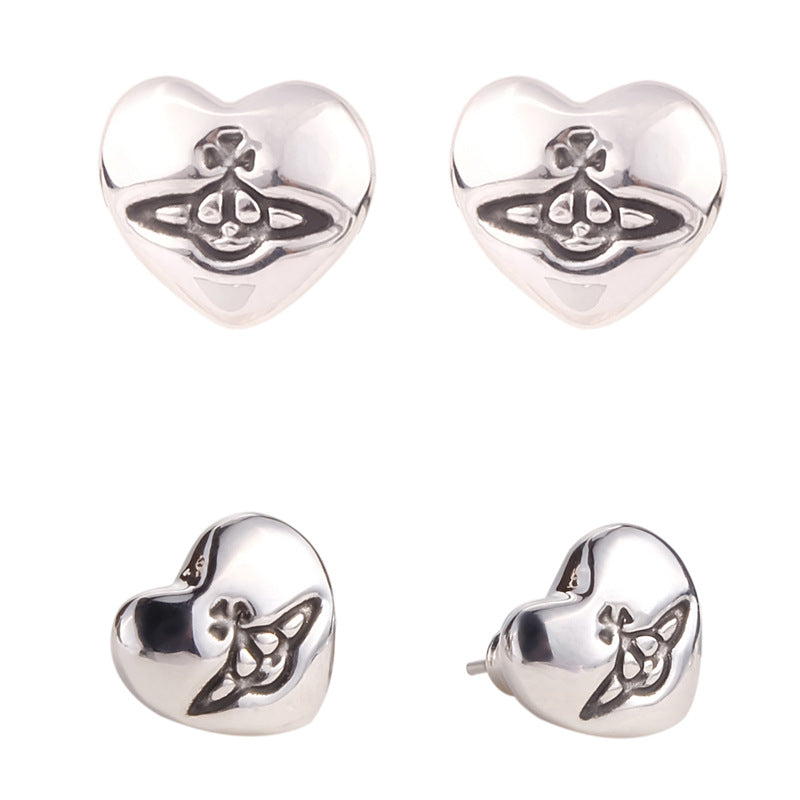 Vivienne Westwood heart-shaped stud earrings small and personalized exquisite and versatile