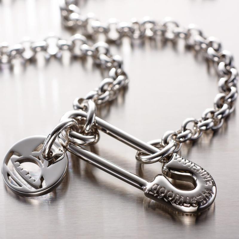 Vivienne Westwood IMOGENE big pin necklace hollow pendant punk