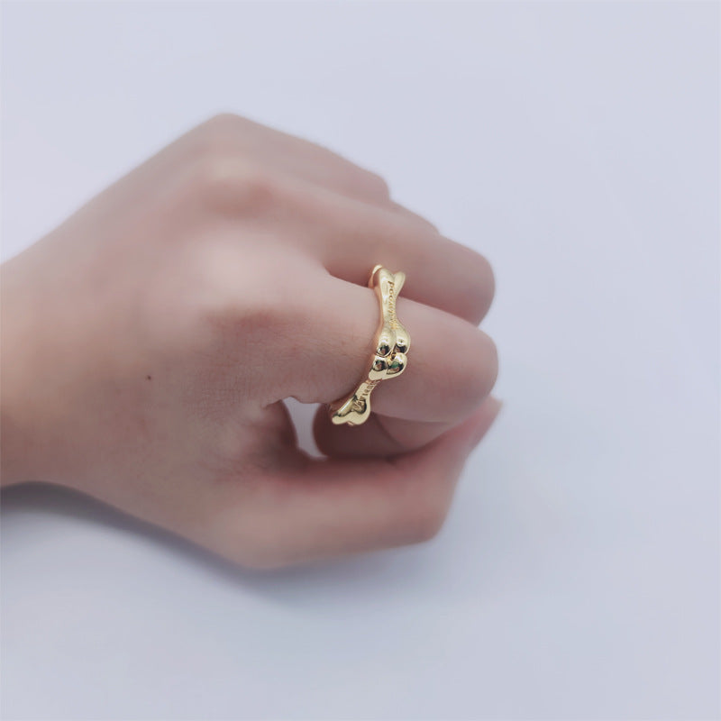 Vivienne Westwood bone ring personality European and American punk