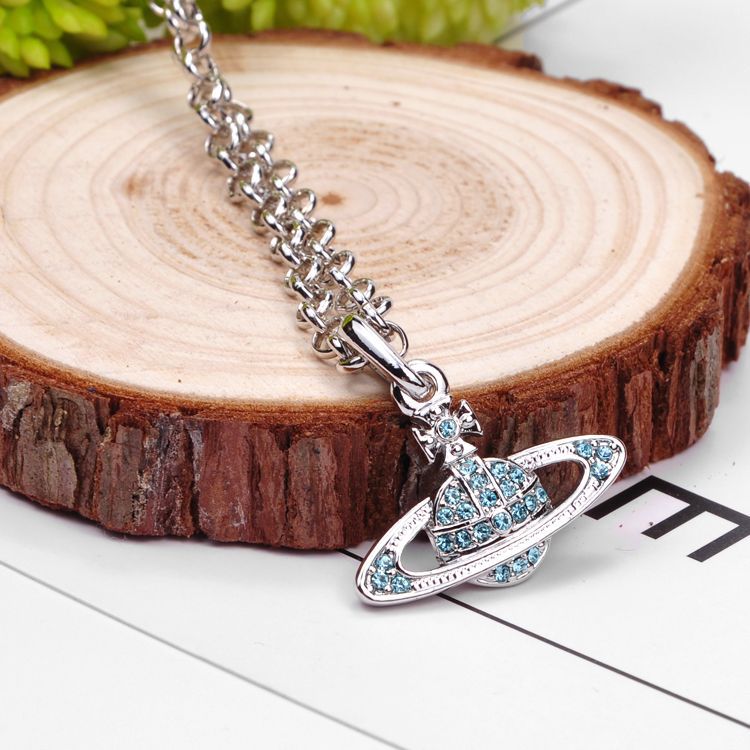 Vivienne Westwood Full diamond pendant necklace exquisite high sense