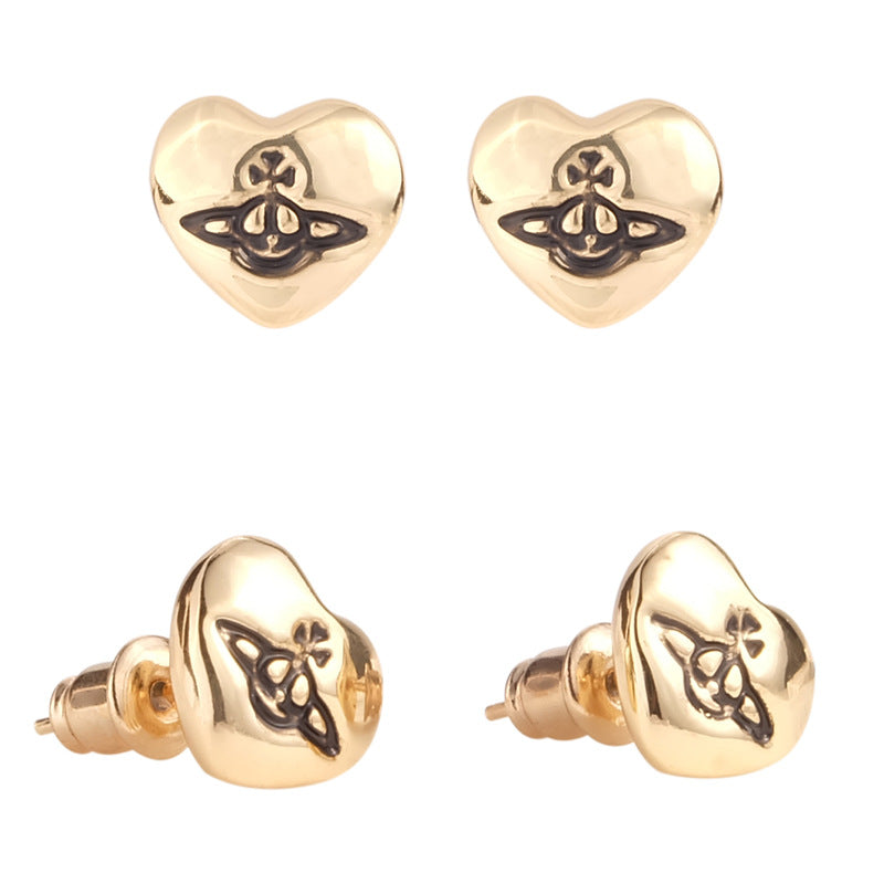 Vivienne Westwood heart-shaped stud earrings small and personalized exquisite and versatile