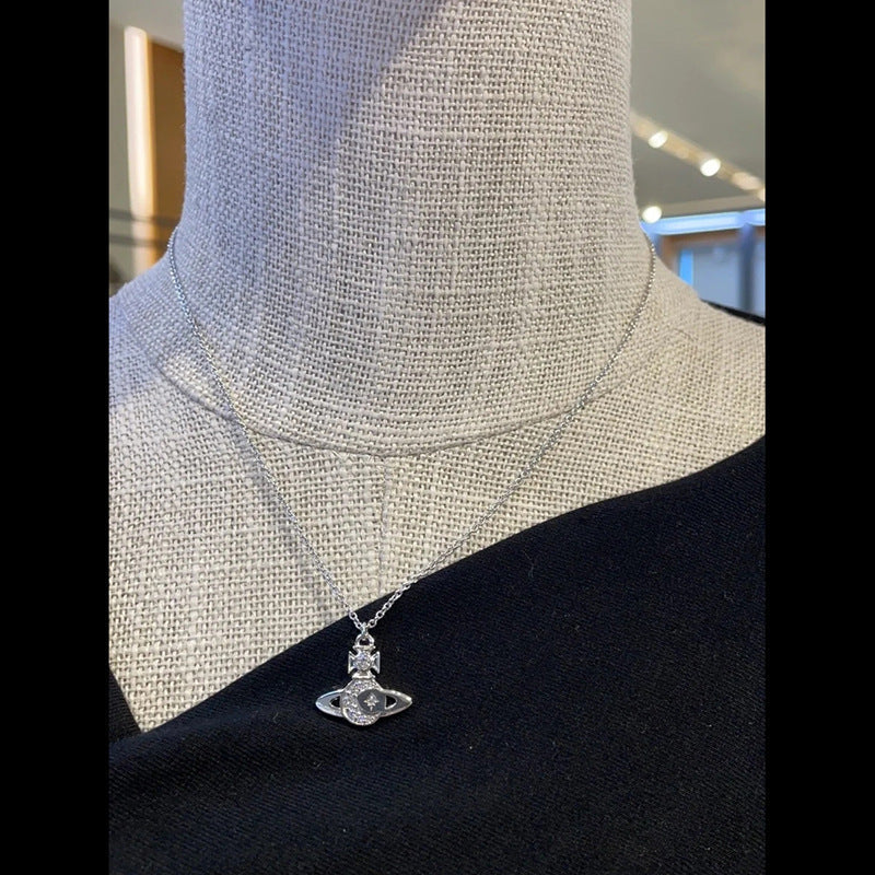 Vivienne Westwood new star and moon pendant necklace high-grade versatile