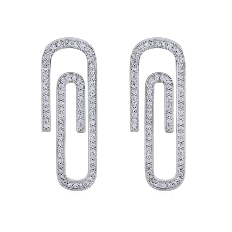 Vivienne Westwood New return Pin Stud earrings punk European and American all-matching