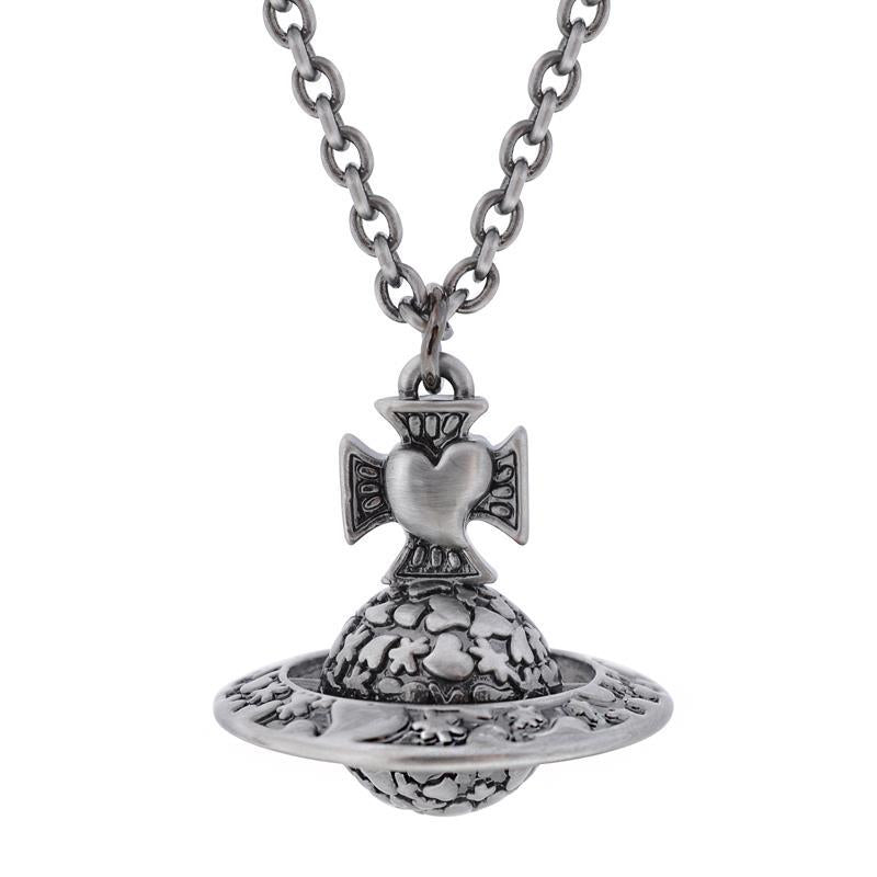 Vivienne Westwood Mayfair embossed heart-shaped three-dimensional necklace