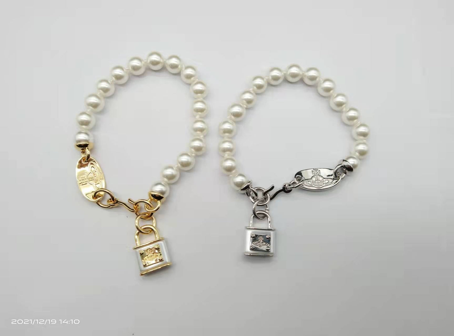 Vivienne Westwood resin lock head pearl bracelet female niche high sense