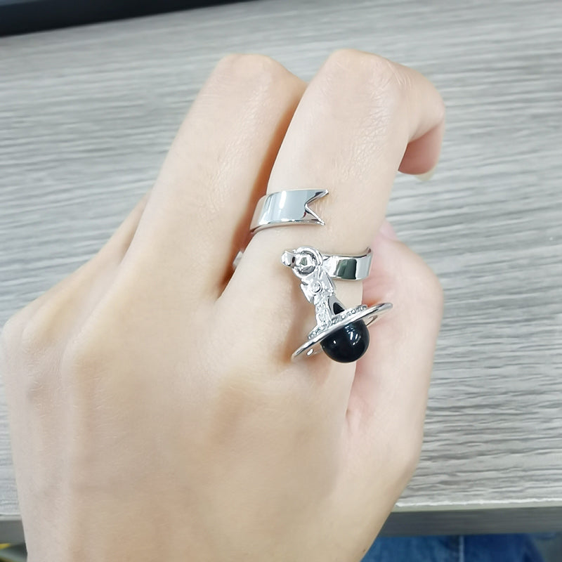 Vivienne Westwood Saturn Black Tide Cool Planet opening Ring Ring