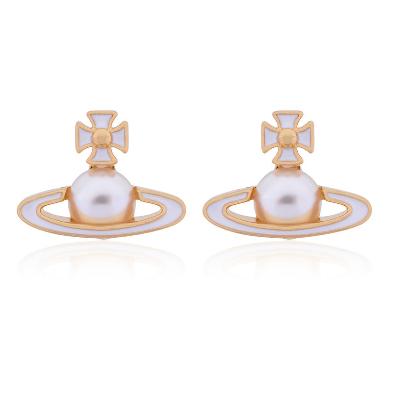 Vivienne Westwood Pearl paint series earrings small and personalized all-match