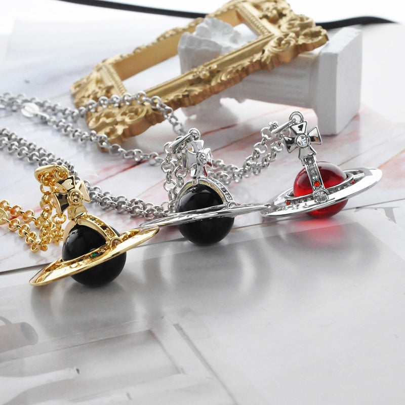 Vivienne Westwood large 20mm three-dimensional pendant sweater necklace European and American
