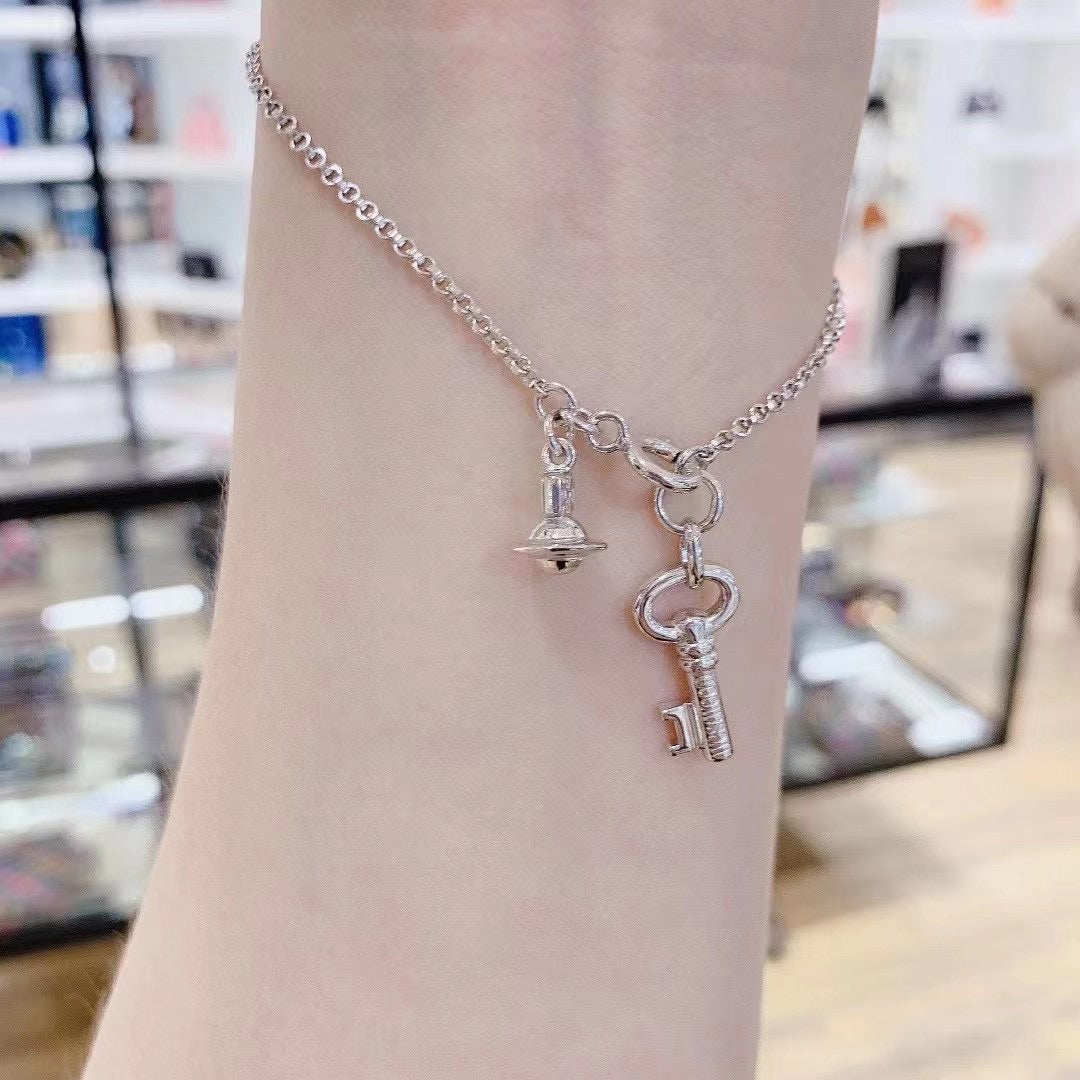 Vivienne spring/summer Westwood new Eunice series key bracelet necklace