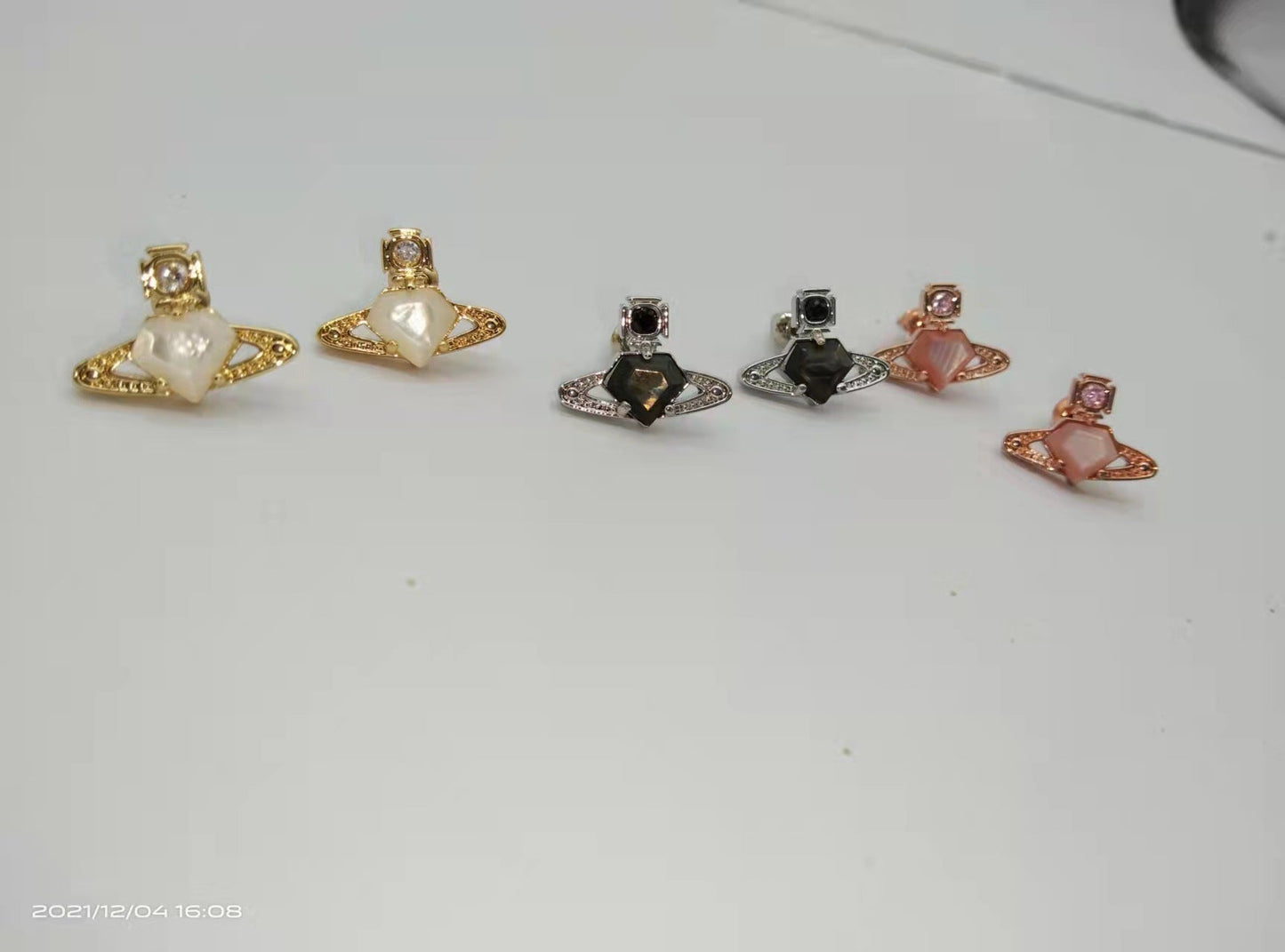 Vivienne Westwood cut gemstone earrings small exquisite and versatile earrings