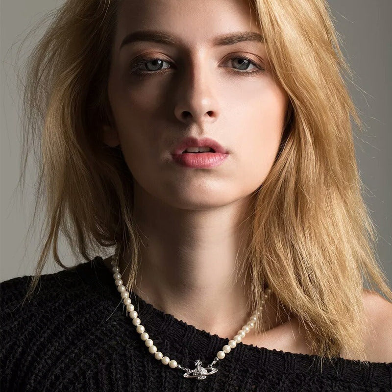Vivienne Westwood classic single layer orb pearl necklace