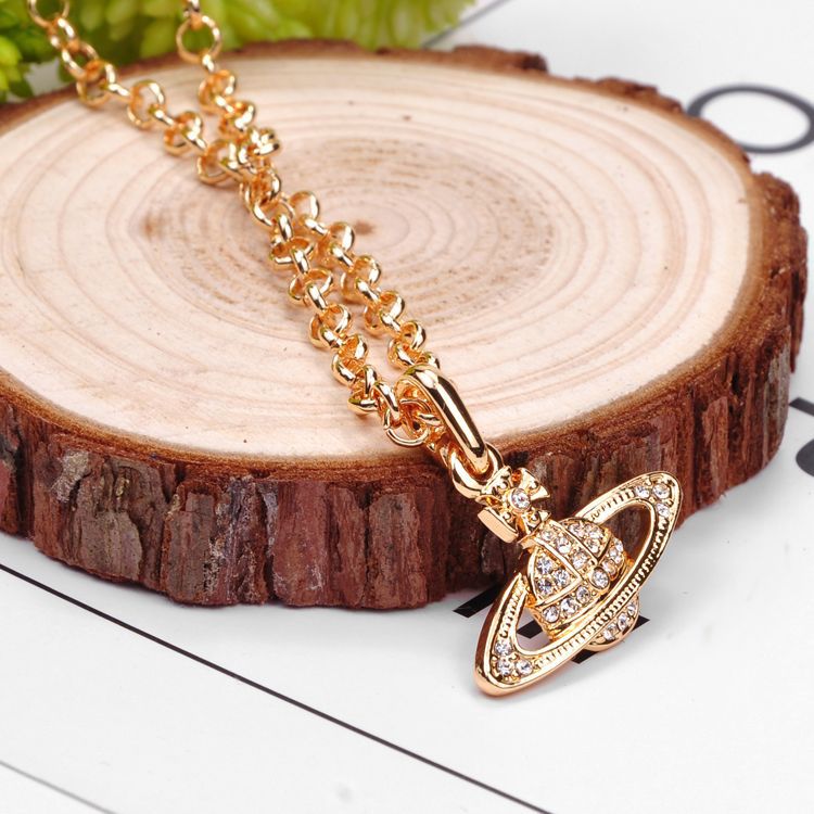 Vivienne Westwood Full diamond pendant necklace exquisite high sense