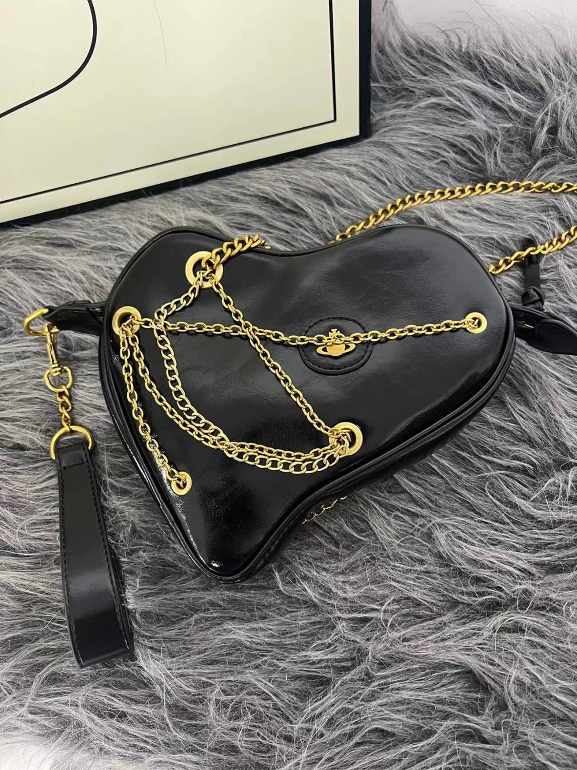 Vivienne Westwood Love Chain Binding Type Crossbody Bag