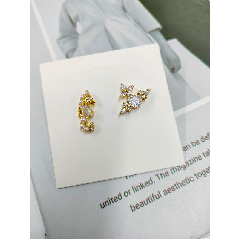Vivienne Westwood New Seahorse Asymmetric Stud Earrings Ring