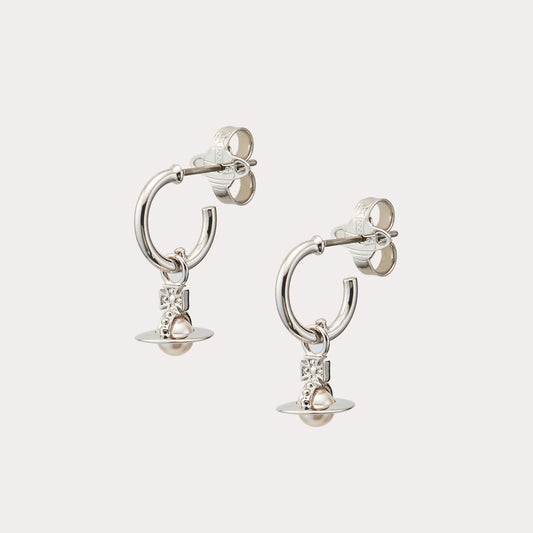Vivienne Westwood LAYLA Small Pearl Ear Ring