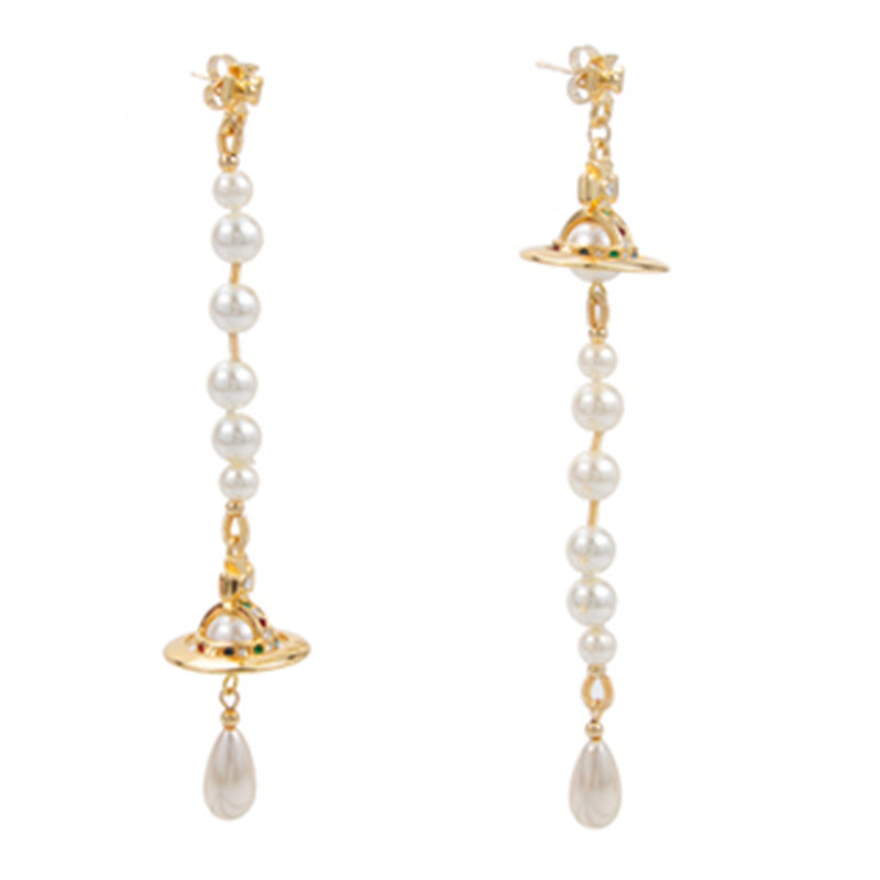 Vivienne Westwood asymmetric broken pearl earrings three-dimensional earrings