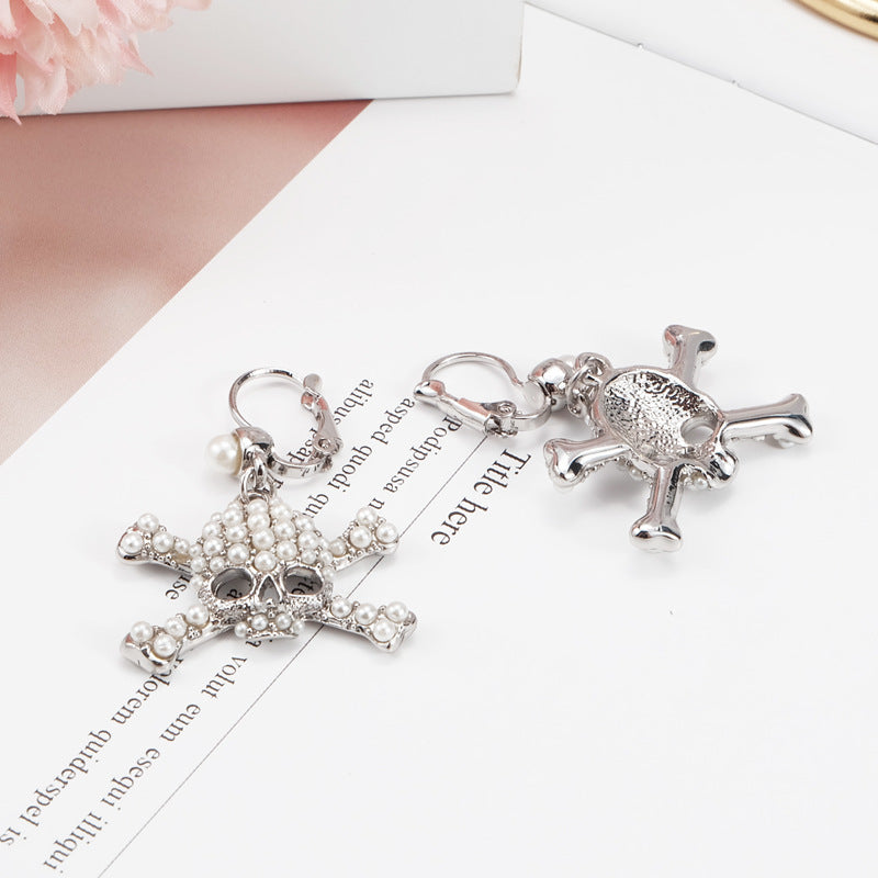 Vivienne Westwood skull series ear studs