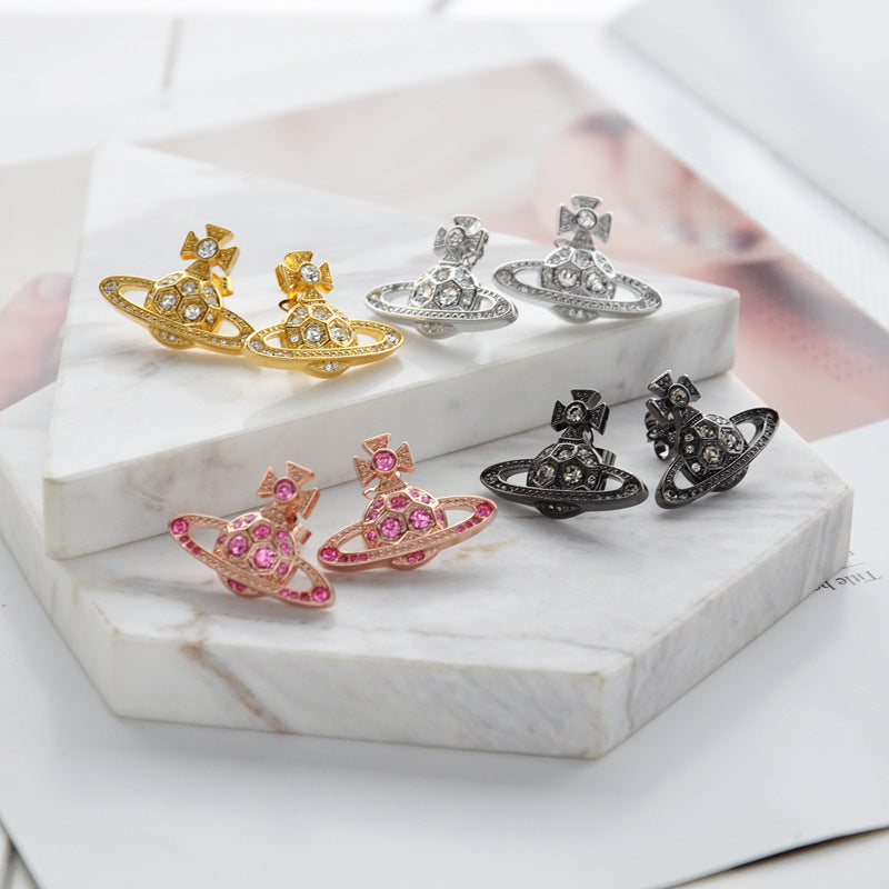 Vivienne Westwood honeycomb stud earrings with Diamond light luxury punk ins earrings