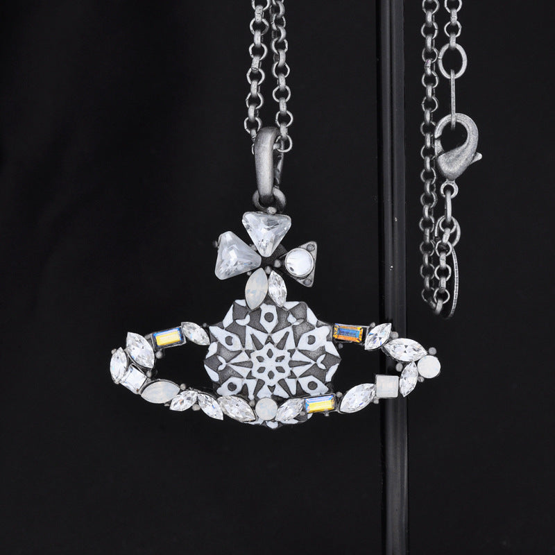 Vivienne Westwood snowflake carved pendant necklace personality European and American punk
