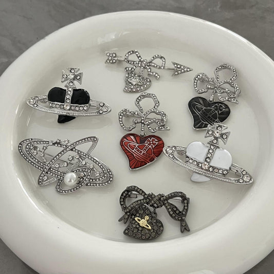 2022 New Planet Diamond enamel advanced brooch autumn and winter personalized suit clothing accessories fashion