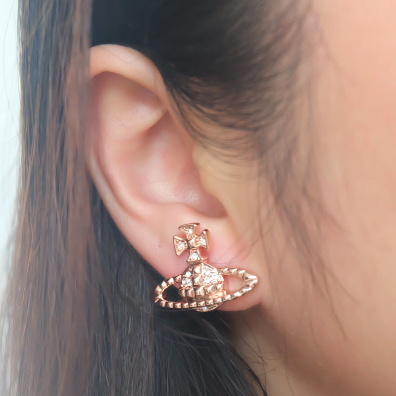 Vivienne Westwood European and American style rivet series stud earrings light luxury punk earrings